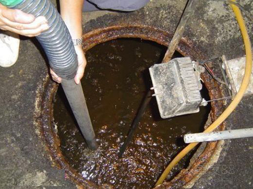 鹤岗隔油池清理